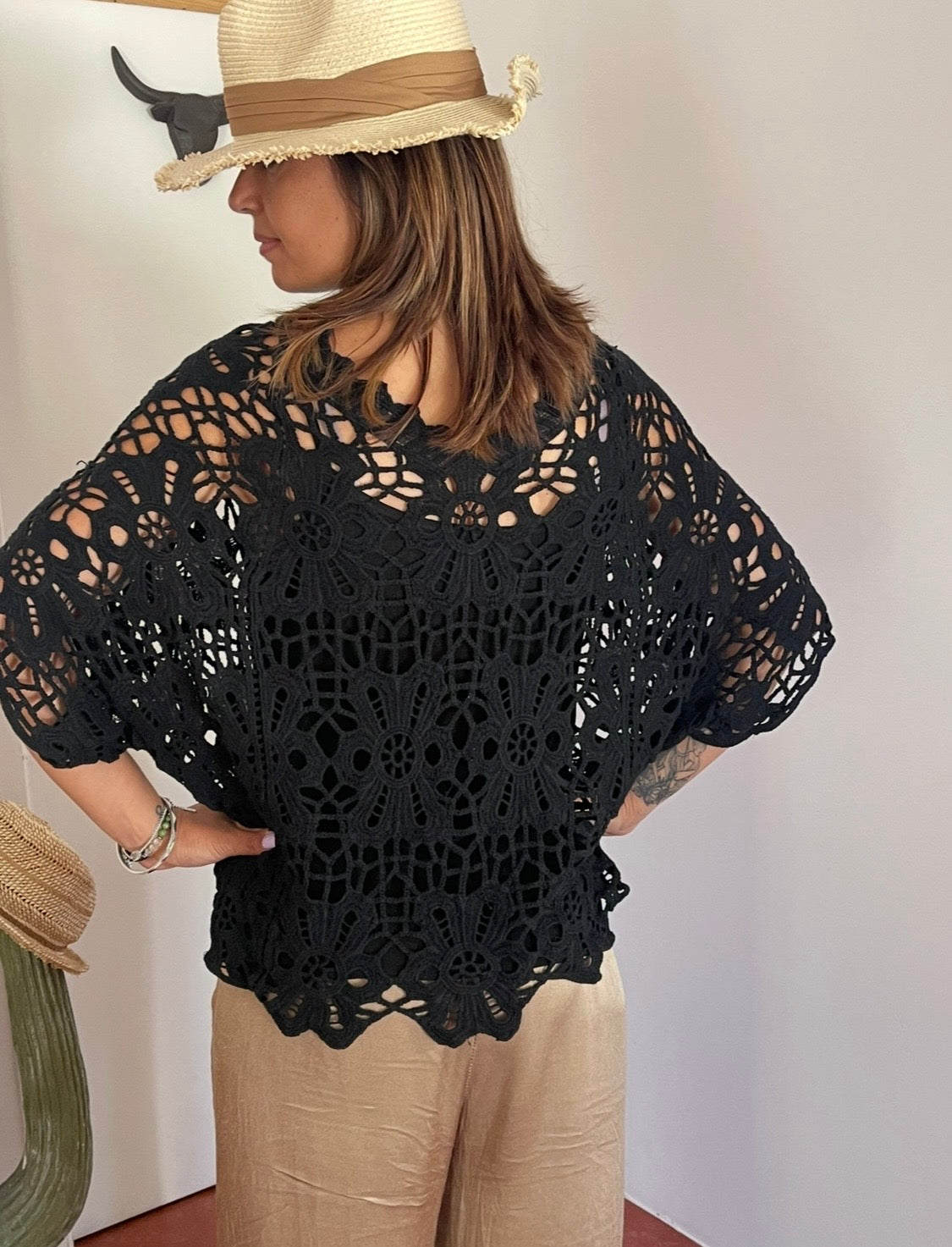 Top crochet bohème chic🖤