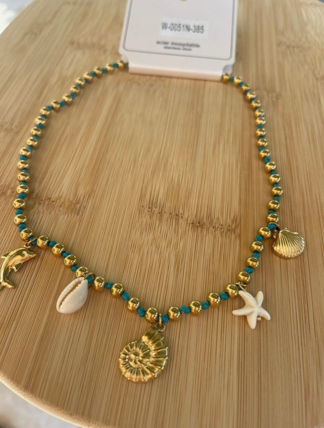Collier breloque, cordon et charm🐚