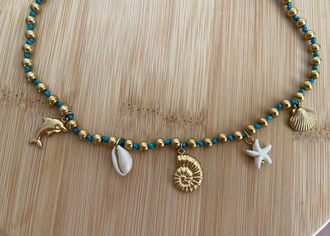 Collier breloque, cordon et charm🐚