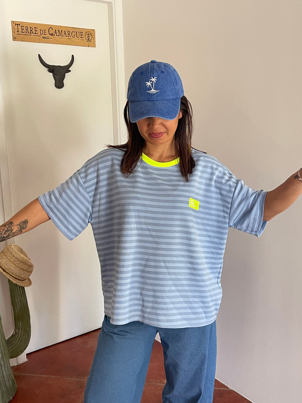 T-shirt marinière oversize bleu et fluo